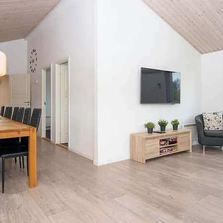 Ferienhaus 16 Person In Ansager-by Traum *