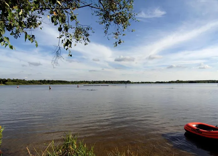 Nyaraló 16 Person In Ansager-by Traum *